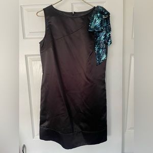 Thread Social Sequin Bow Shift Dress Size 8 New Without Tags
